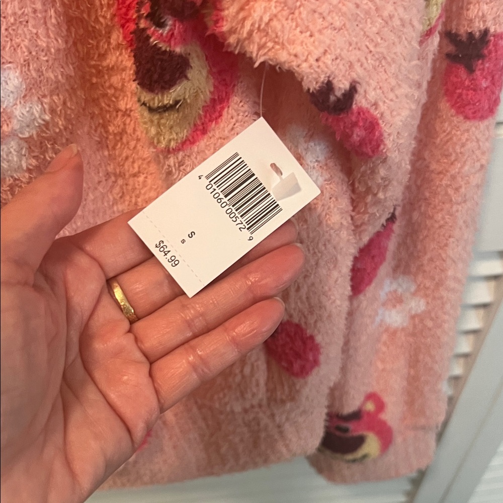 #1433** Pink Fuzzy Sweater Hoodie with Bear Print - Picture 3 of 11